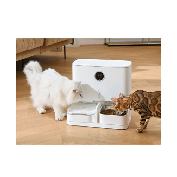 CA automática 220V del dispensador del alimento para animales 6L teledirigida con la poder de la comida de 15m m 0